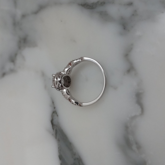 Engagement Ring Sterling Silver Cubic Zirconia Size 7 - Picture 5 of 16